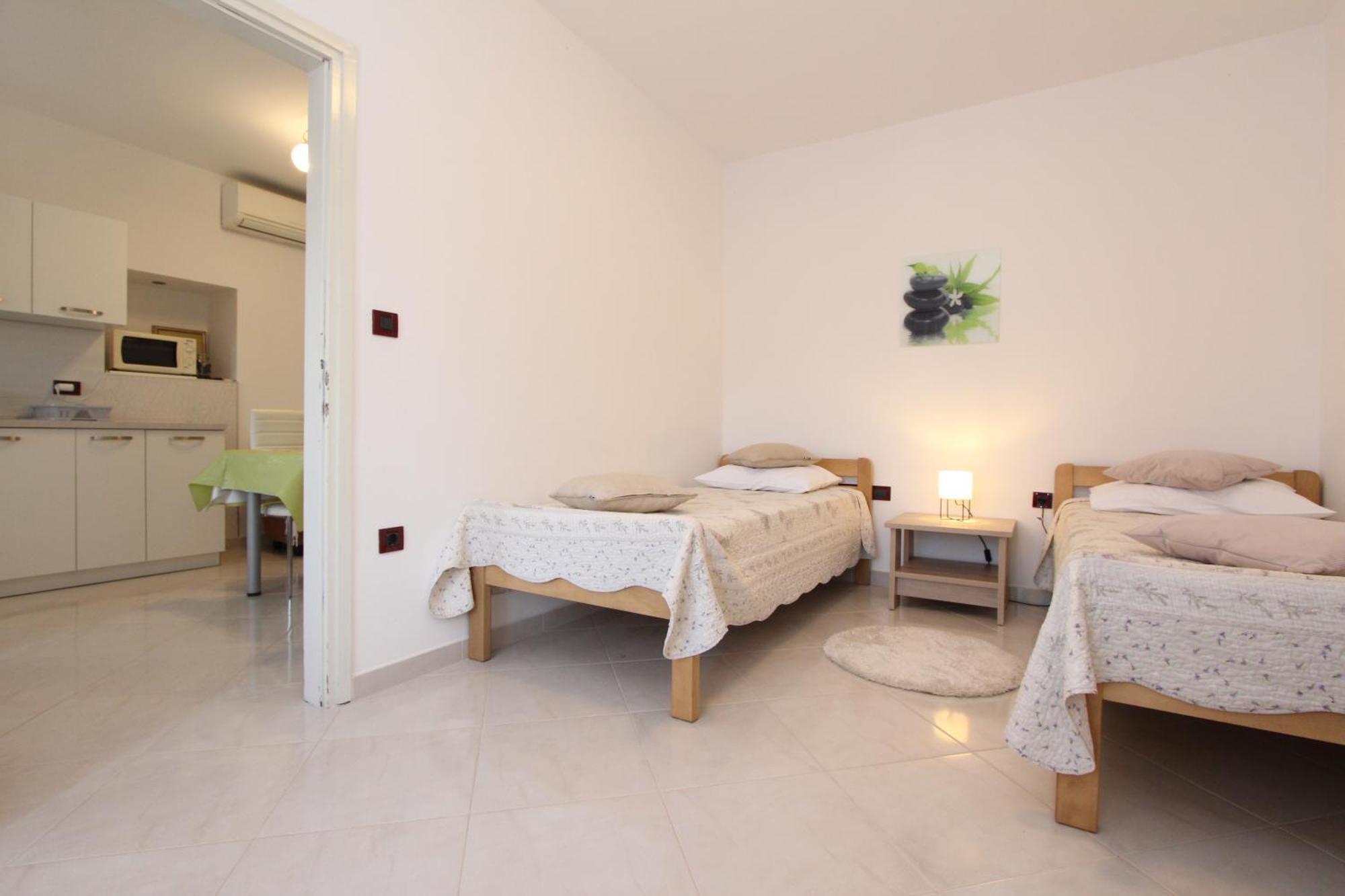 Apartments Luna Rovinj Exterior foto